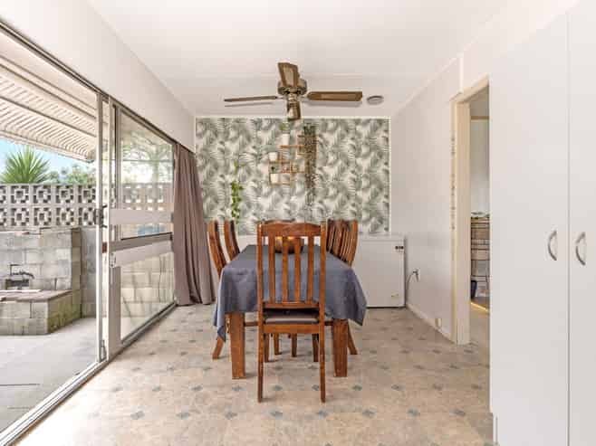 10 Daphne Street, Outer Kaiti