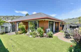 1 Castle Way, Beckenham