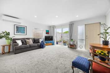 50 Caen Road, Panmure