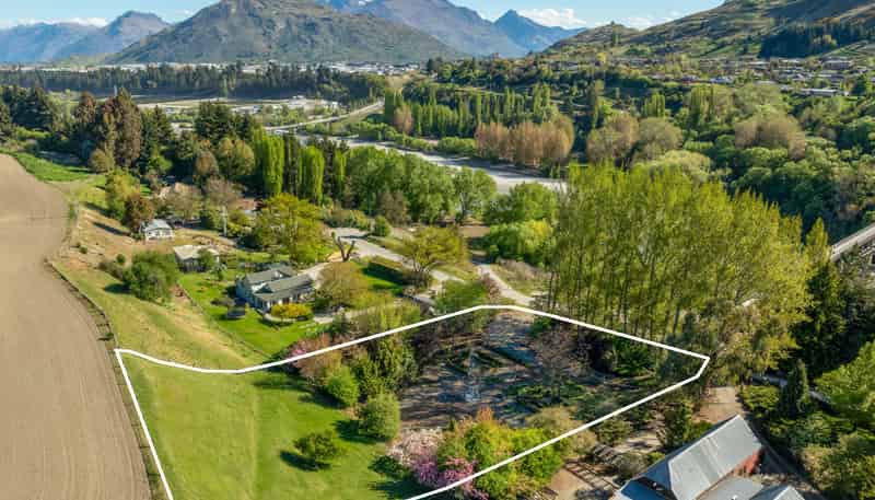 100 Spence Road, Lower Shotover
