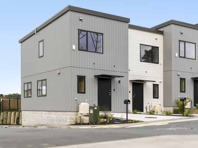 56 Awhi Lane, Massey