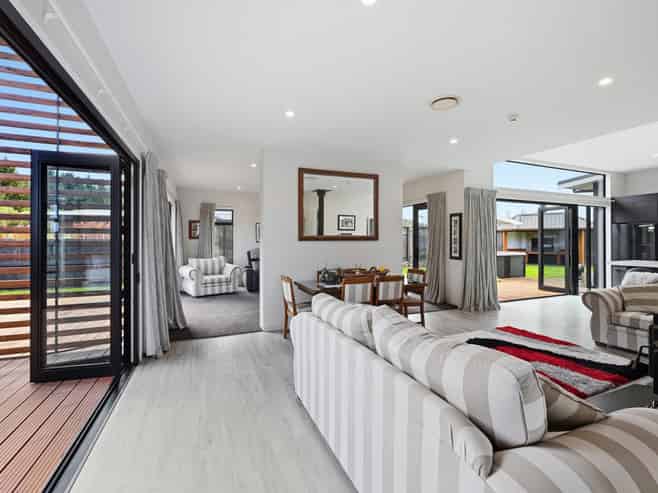 24/500 Kinloch Road, Kinloch