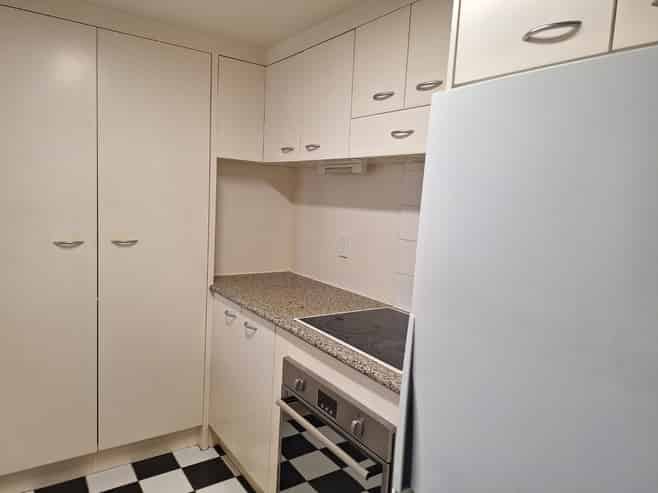 2D/3 Cheshire Street, Parnell