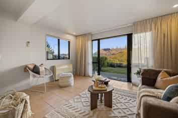 A/3 Annes Way, Queenstown