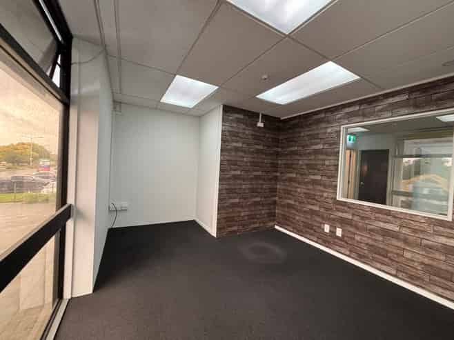 Office with exposure to Blenheim Road and car parking 