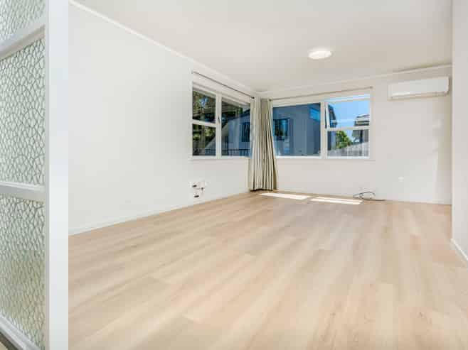 7 Tamahere Drive, Glenfield