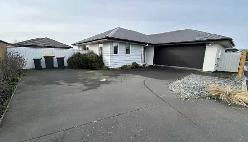 7 Saint Adela Place, Woolston