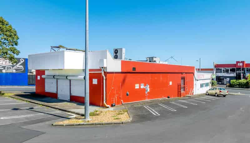 Unit B/12 East Street, Papakura