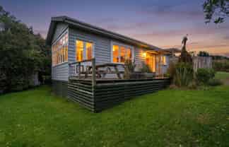17 Carrickfergus Street, Waikawa
