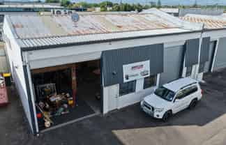 Tidy warehouse - 200sqm