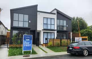 8/23 Tudor Road, Henderson