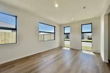 5 Isaacs Lane, Rolleston