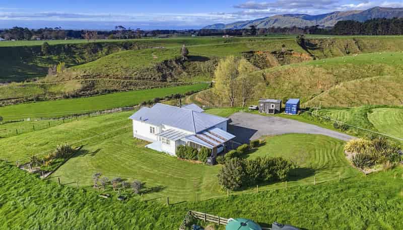 75 Heights Road, Shannon