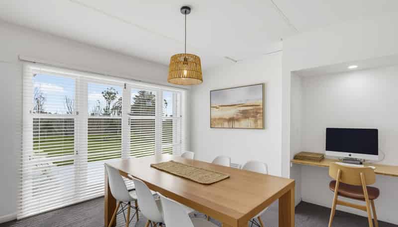 75 Heights Road, Shannon