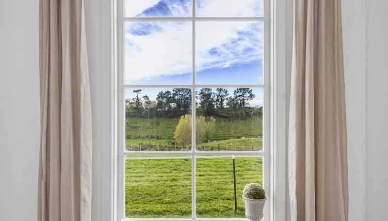 75 Heights Road, Shannon