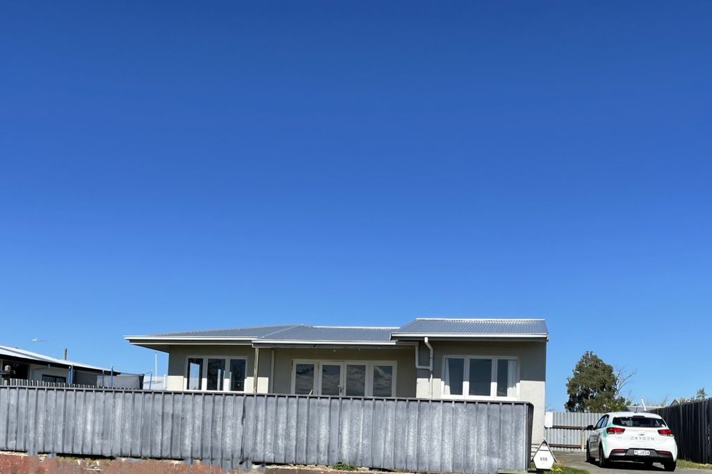 Tarbet Street, Flaxmere 1