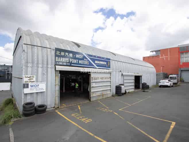Rare Barrys Point Road Workshop 