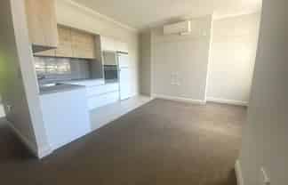 11/48 Oriental Parade, Oriental Bay