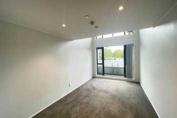 17b/30 Westward Ho Road, Glen Eden