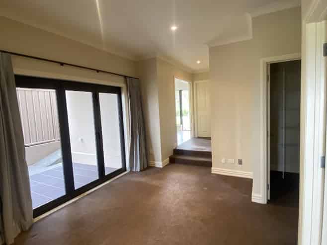 2/39 Reeve Drive, Havelock North