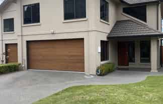 2/39 Reeve Drive, Havelock North