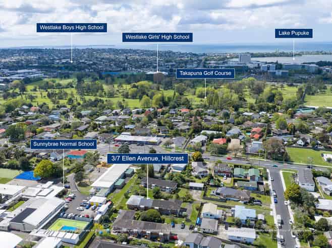 3/7  Ellen Avenue, Hillcrest