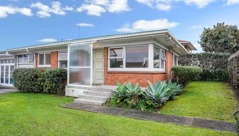 1/11 Esmonde Road, Takapuna