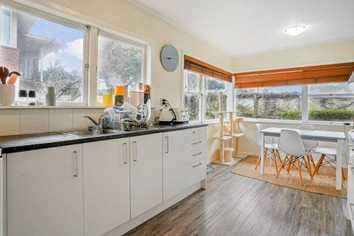 1/11 Esmonde Road, Takapuna