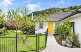12 Conniston Way, Pyes Pa