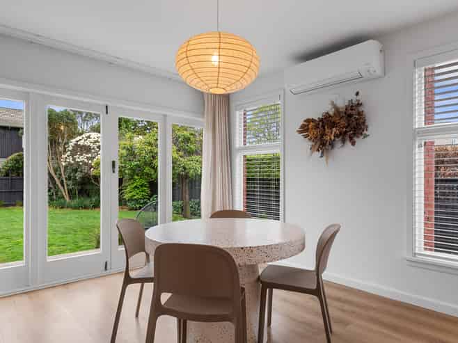 12 Brackendale Place, Burnside