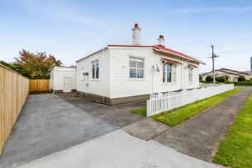 2/38 Argyle Street (Back), Hawera
