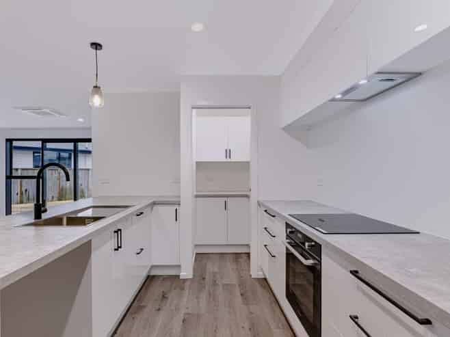 28b Cloten Road, Stratford