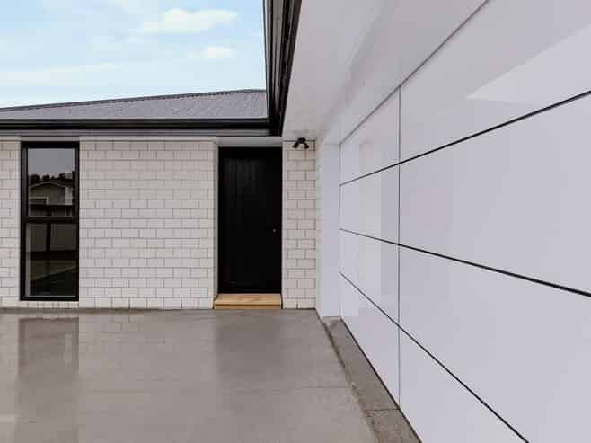 28b Cloten Road, Stratford