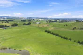 447 Pinfold Road, Papatawa