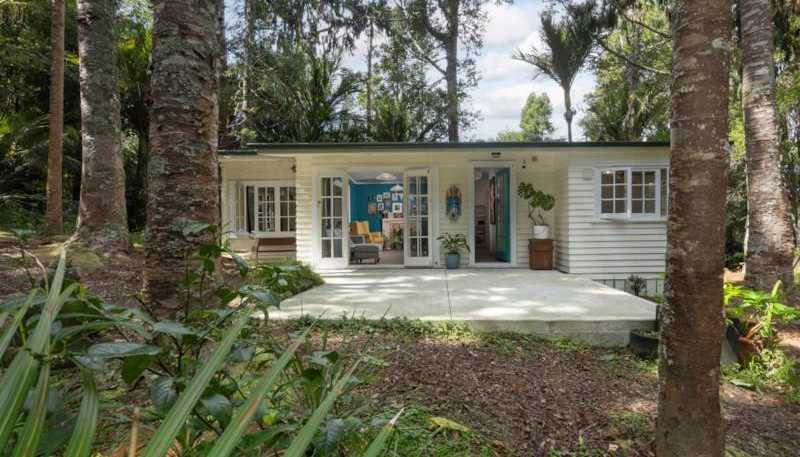 57 Otitori Bay Road, Titirangi