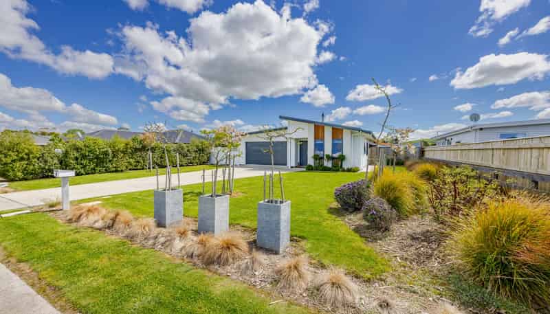 8 White Road, Otane
