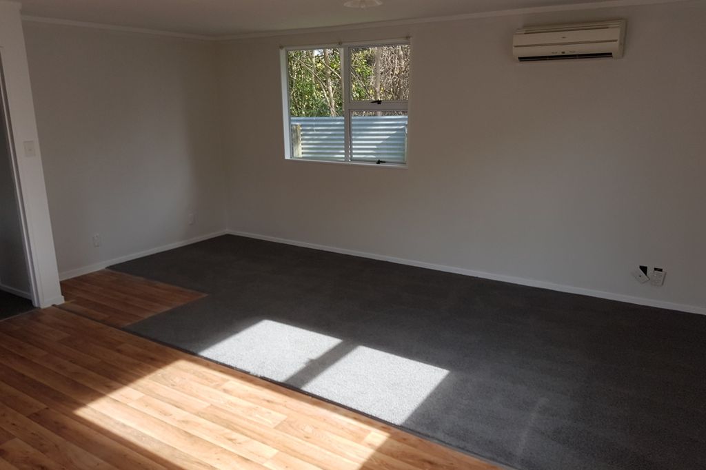 Tidy 2 Bedroom in Hokowhitu 3