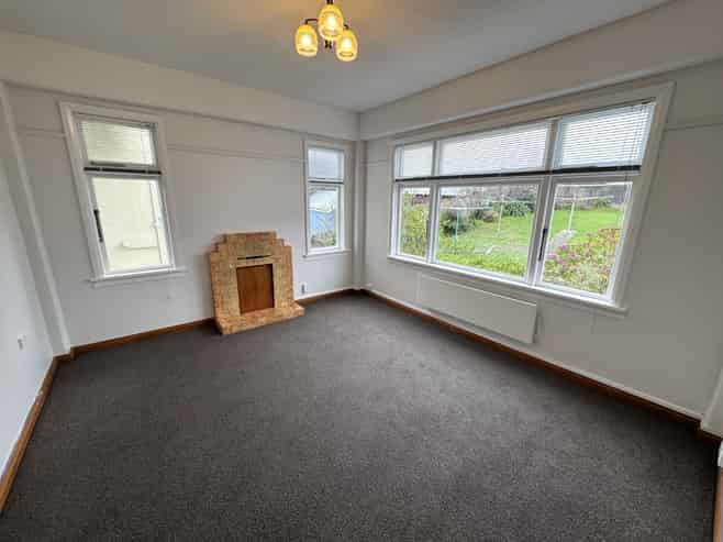 12 Kilbirnie Crescent, Kilbirnie
