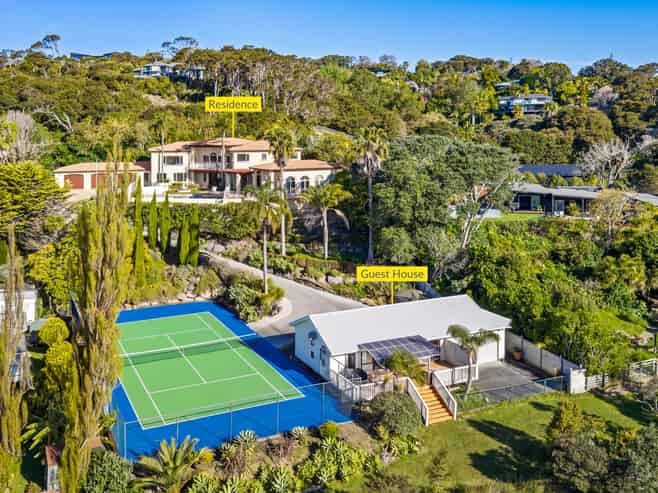 4 Charles Street, Mahurangi East