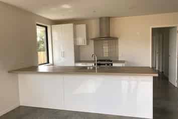 84B Mould Street, Waitara