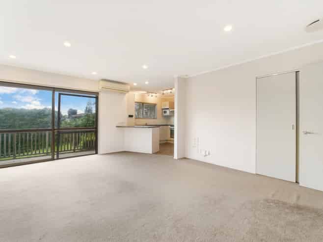 1/135 Edmonton Road, Henderson
