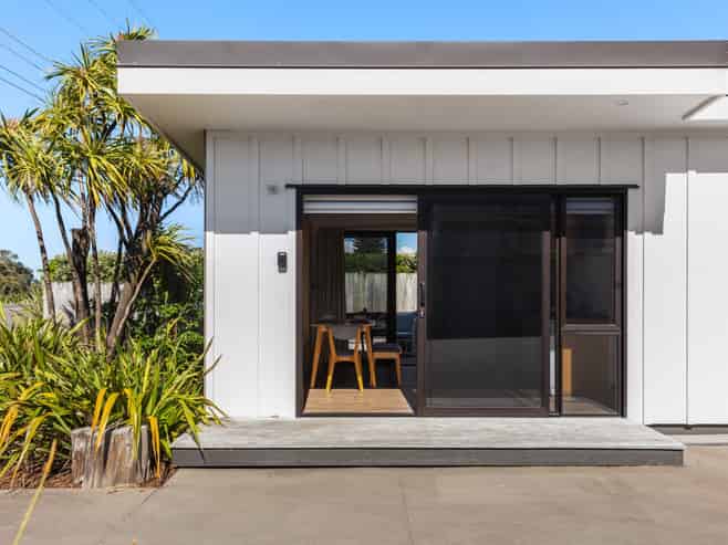 59 and 59a Moana Road, Okitu