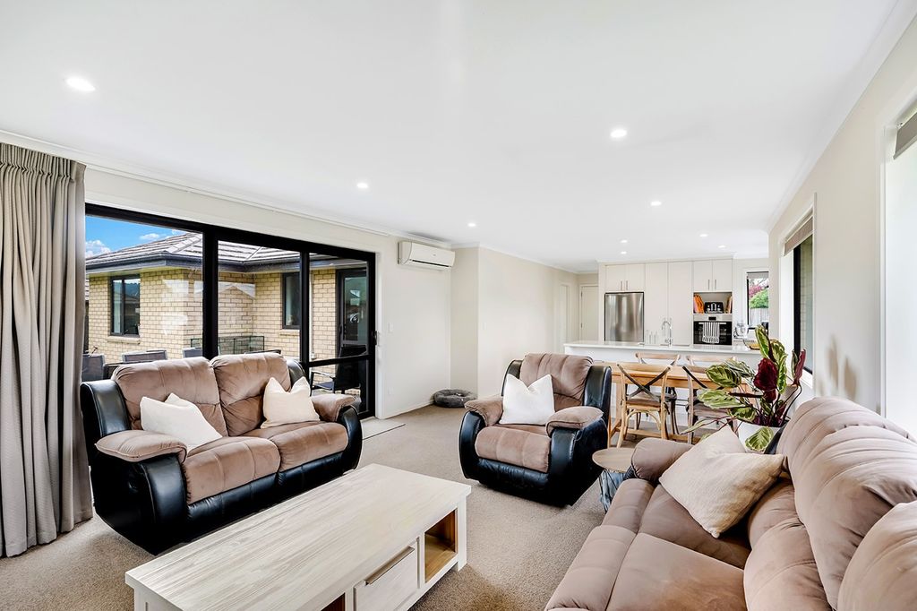 4 Bedroom on Robinson 5