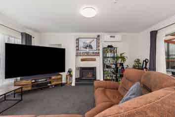 11 Vogel Street, Levin