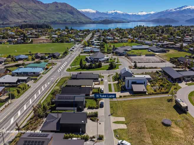 11 Tuke Lane, Wanaka