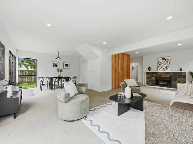 1/15 Fairfax Avenue, Northcote