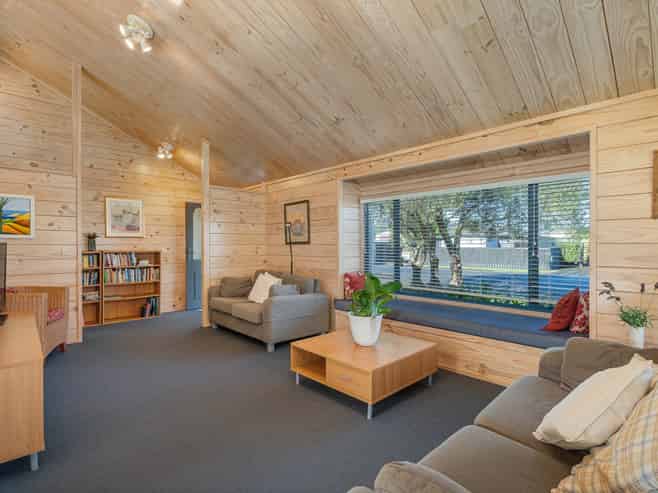 3 School Road, Whitianga