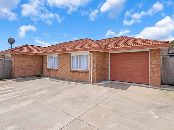 3/53 Robert Skelton Place, Clendon Park