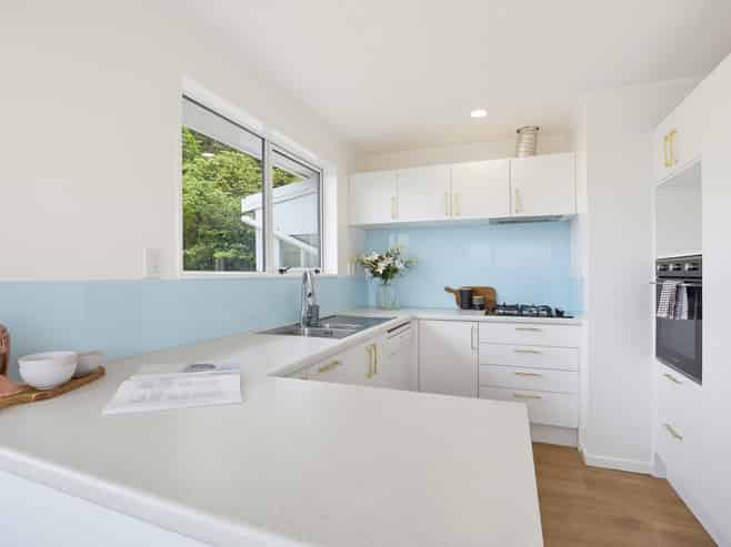 72 Fyvie Avenue, Tawa