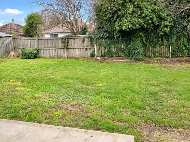2/150 North Avon Road, Richmond